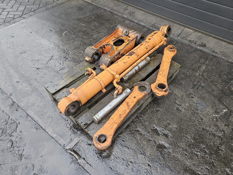 Doosan dx 180 cilinder drukstuk doosan dx link doosan dx180 - Attachment for Construction machinery: picture 1 Doosan dx 180 cilinder drukstuk doosan dx link doosan dx180 - Attachment for Construction machinery: picture 1