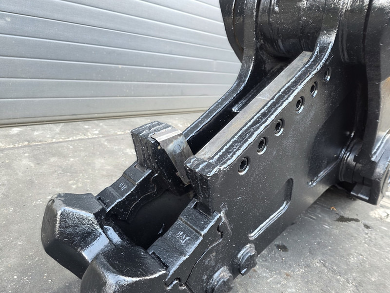 Demolition shears Caterpillar mp 318 oilquick caterpillar pulveriser crusher verachtert: picture 7 Demolition shears Caterpillar mp 318 oilquick caterpillar pulveriser crusher verachtert: picture 7