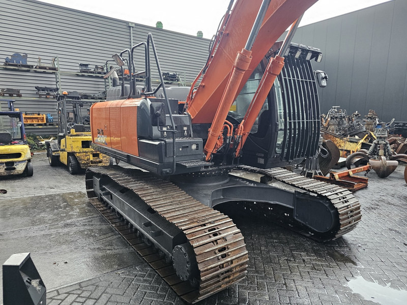 Hitachi zx210-6 labounty msd2000R shear scrap shear labounty hitachi genesis - Waste/ Industry handler: picture 5 Hitachi zx210-6 labounty msd2000R shear scrap shear labounty hitachi genesis - Waste/ Industry handler: picture 5