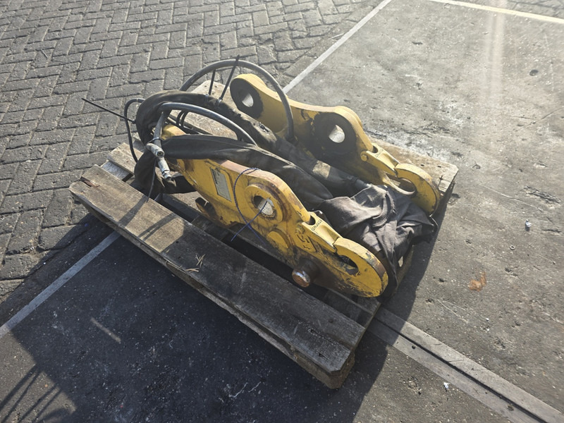 Liebherr likufix sw33 liebherr likufix sw 33 - Quick coupler for Construction machinery: picture 2 Liebherr likufix sw33 liebherr likufix sw 33 - Quick coupler for Construction machinery: picture 2