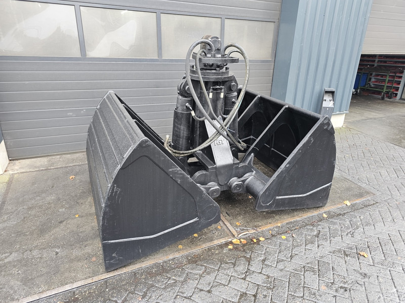 Sennebogen clamshell bucket 1800l hgt sennebogen overslaggrijper 1800l - Clamshell bucket for Construction machinery: picture 3 Sennebogen clamshell bucket 1800l hgt sennebogen overslaggrijper 1800l - Clamshell bucket for Construction machinery: picture 3