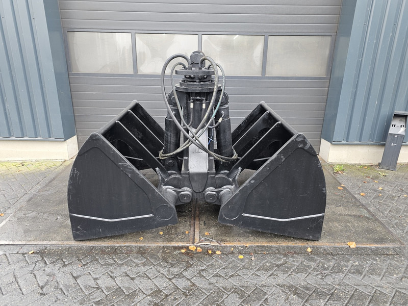 Sennebogen clamshell bucket 1800l hgt sennebogen overslaggrijper 1800l - Clamshell bucket for Construction machinery: picture 1 Sennebogen clamshell bucket 1800l hgt sennebogen overslaggrijper 1800l - Clamshell bucket for Construction machinery: picture 1