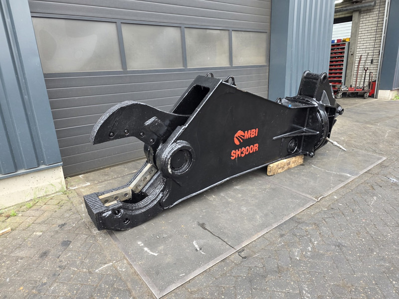 Mantovanibenne sh300 genesis scrap shear waste shear genesis labounty - Demolition shears for Construction machinery: picture 3 Mantovanibenne sh300 genesis scrap shear waste shear genesis labounty - Demolition shears for Construction machinery: picture 3