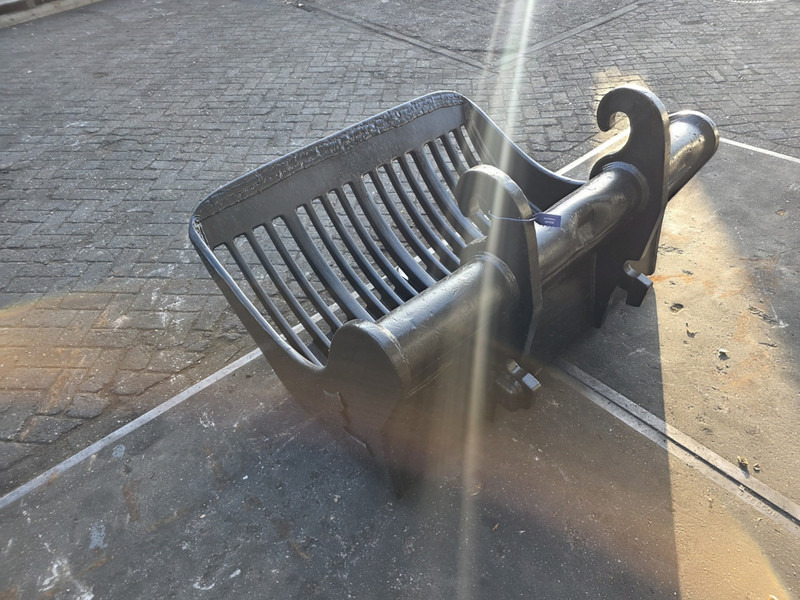 Puinbak cw30 cw 40 verachtert verachtert puinbak cw30 cw40 - Bucket for Construction machinery: picture 5 Puinbak cw30 cw 40 verachtert verachtert puinbak cw30 cw40 - Bucket for Construction machinery: picture 5