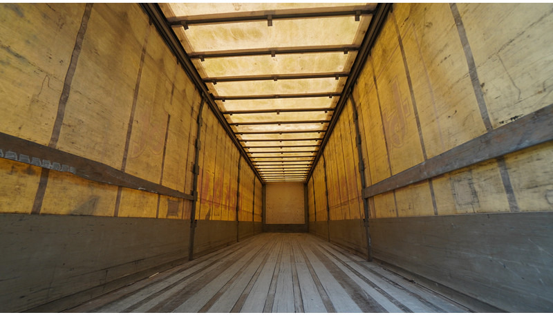 Groenewegen 3 AXLE CURTAINSIDE TRAILER - Curtainsider semi-trailer: picture 4 Groenewegen 3 AXLE CURTAINSIDE TRAILER - Curtainsider semi-trailer: picture 4