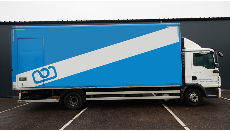 MAN TGL 12.220 closed box truck - Box truck: picture 2 MAN TGL 12.220 closed box truck - Box truck: picture 2