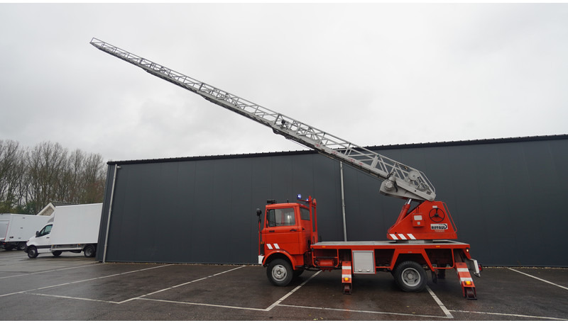 Mercedes-Benz 809 FIRE LADDER TRUCK 13.100KM MANUAL GEARBOX - Fire truck: picture 1 Mercedes-Benz 809 FIRE LADDER TRUCK 13.100KM MANUAL GEARBOX - Fire truck: picture 1