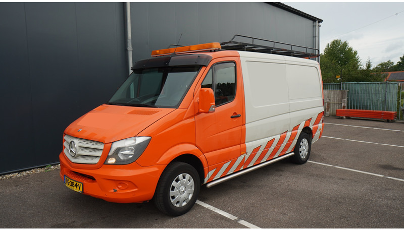 Mercedes-Benz Sprinter 309 CLOSED BOX - Closed box van: picture 3 Mercedes-Benz Sprinter 309 CLOSED BOX - Closed box van: picture 3