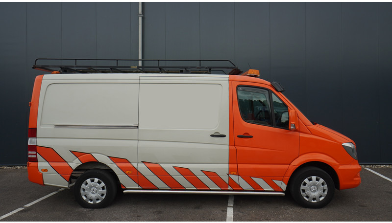 Mercedes-Benz Sprinter 309 CLOSED BOX - Closed box van: picture 2 Mercedes-Benz Sprinter 309 CLOSED BOX - Closed box van: picture 2