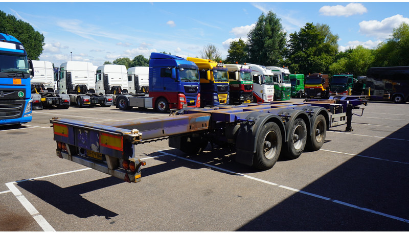 Pacton Extendable container transport trailer - Container transporter/ Swap body semi-trailer: picture 5 Pacton Extendable container transport trailer - Container transporter/ Swap body semi-trailer: picture 5