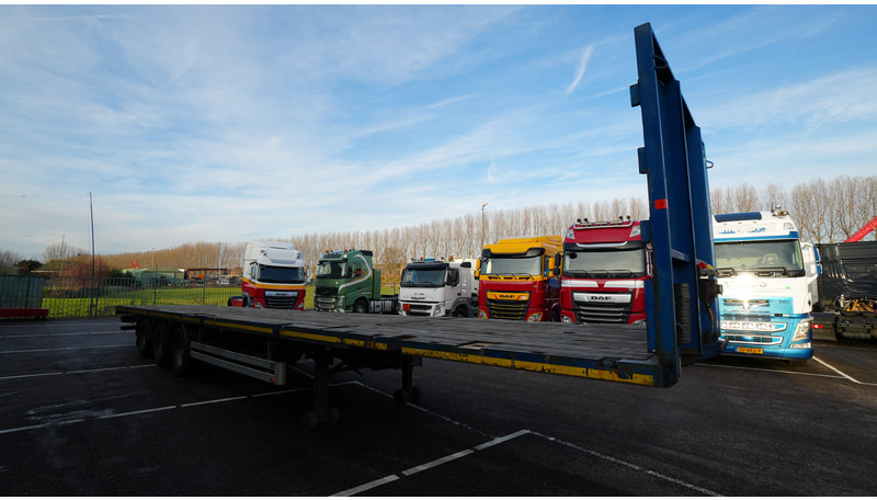Pacton Fatbed trailer with twistlocks - Dropside/ Flatbed semi-trailer: picture 4 Pacton Fatbed trailer with twistlocks - Dropside/ Flatbed semi-trailer: picture 4