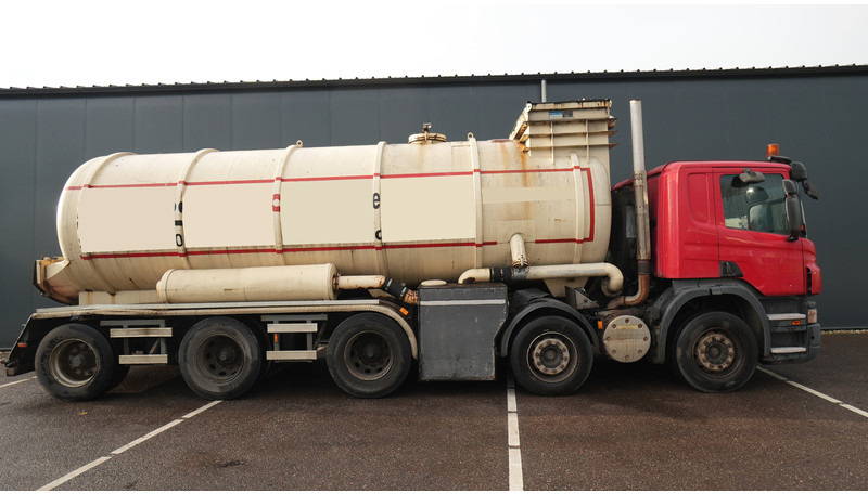 Scania P 380 10X4 BLOW AND SUCK TRUCK 522.000 - Tanker truck: picture 2 Scania P 380 10X4 BLOW AND SUCK TRUCK 522.000 - Tanker truck: picture 2