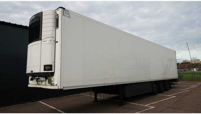 Schmitz Cargobull 3 AXLE FRIGO TRAILER WITH CARRIER VECTOR - Refrigerator semi-trailer: picture 2 Schmitz Cargobull 3 AXLE FRIGO TRAILER WITH CARRIER VECTOR - Refrigerator semi-trailer: picture 2