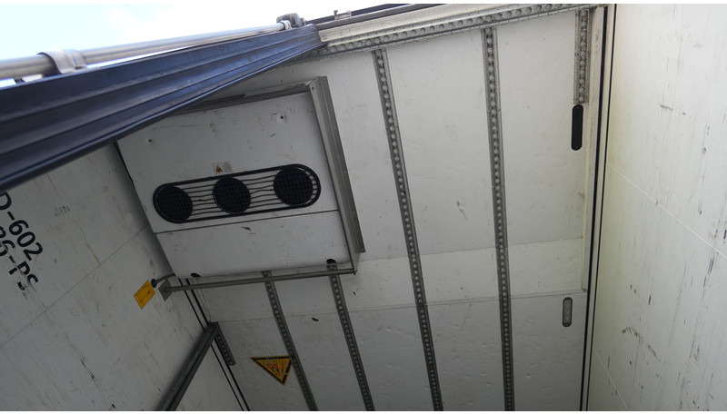 Schmitz Cargobull Bi-temperature refrigerated trailer - Refrigerator semi-trailer: picture 5 Schmitz Cargobull Bi-temperature refrigerated trailer - Refrigerator semi-trailer: picture 5