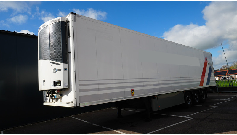 Schmitz Cargobull Bi-temperature refrigerated trailer - Refrigerator semi-trailer: picture 2 Schmitz Cargobull Bi-temperature refrigerated trailer - Refrigerator semi-trailer: picture 2