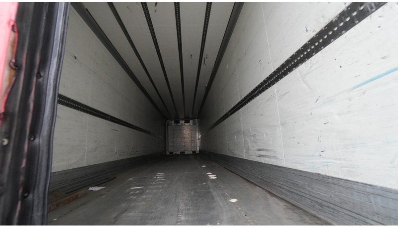 Schmitz Cargobull Refrigerated trailer with Carrier Vector 1800 - Refrigerator semi-trailer: picture 4 Schmitz Cargobull Refrigerated trailer with Carrier Vector 1800 - Refrigerator semi-trailer: picture 4