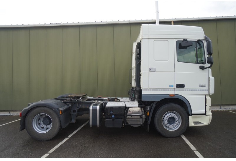 DAF XF 105.460 FT SPACECAB RETARDER PTO - Tractor unit: picture 2 DAF XF 105.460 FT SPACECAB RETARDER PTO - Tractor unit: picture 2