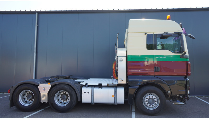 MAN TGX 33.480 6X4 EURO 5 MANUAL GEARBOX - Tractor unit: picture 2 MAN TGX 33.480 6X4 EURO 5 MANUAL GEARBOX - Tractor unit: picture 2