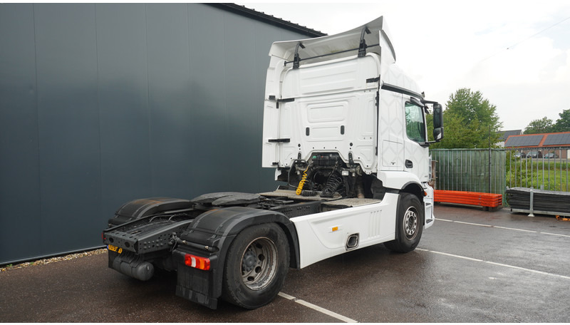 Tractor unit Mercedes-Benz Actros 1936 tractor unit: picture 7 Tractor unit Mercedes-Benz Actros 1936 tractor unit: picture 7
