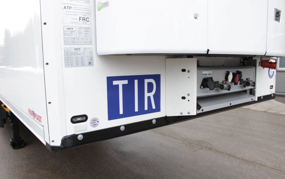 Refrigerator semi-trailer Schmitz Cargobull FP 60 V7 Thermo King SLXi 300 / JAK NOWA / ŚCIANA 7 CM /: picture 8