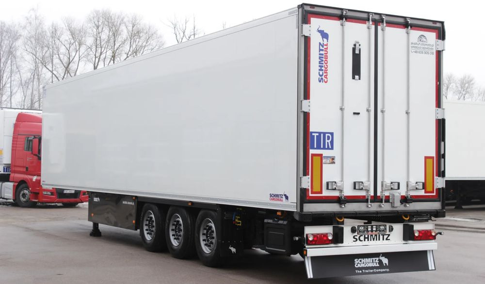 Schmitz Cargobull FP 60 V7 Thermo King SLXi 300 / JAK NOWA / ŚCIANA 7 CM / - Refrigerator semi-trailer: picture 4 Schmitz Cargobull FP 60 V7 Thermo King SLXi 300 / JAK NOWA / ŚCIANA 7 CM / - Refrigerator semi-trailer: picture 4