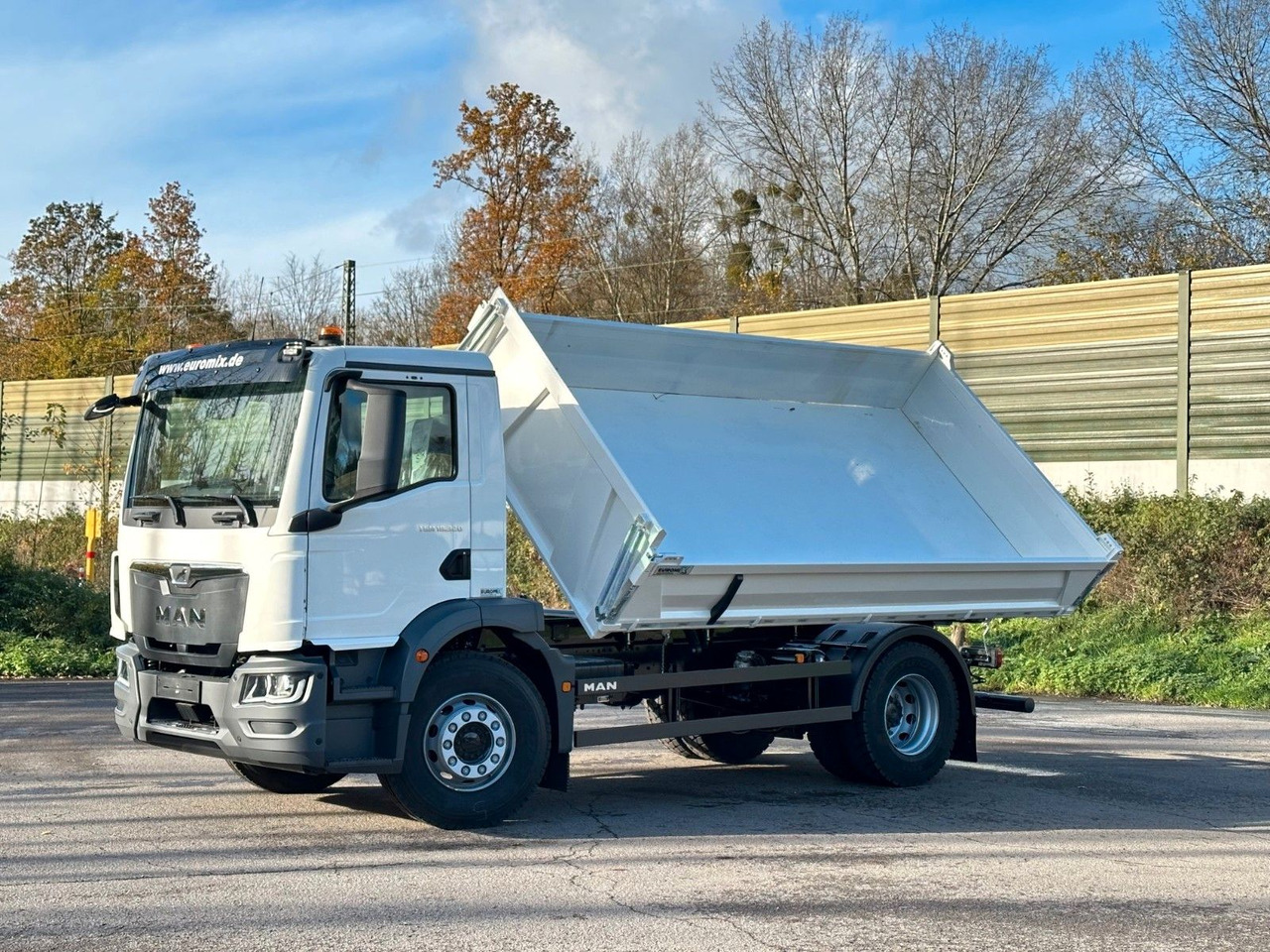 MAN TGM 18.320 4X2 / Euro 6e 3-Seiten-Kipper - Tipper: picture 1 MAN TGM 18.320 4X2 / Euro 6e 3-Seiten-Kipper - Tipper: picture 1