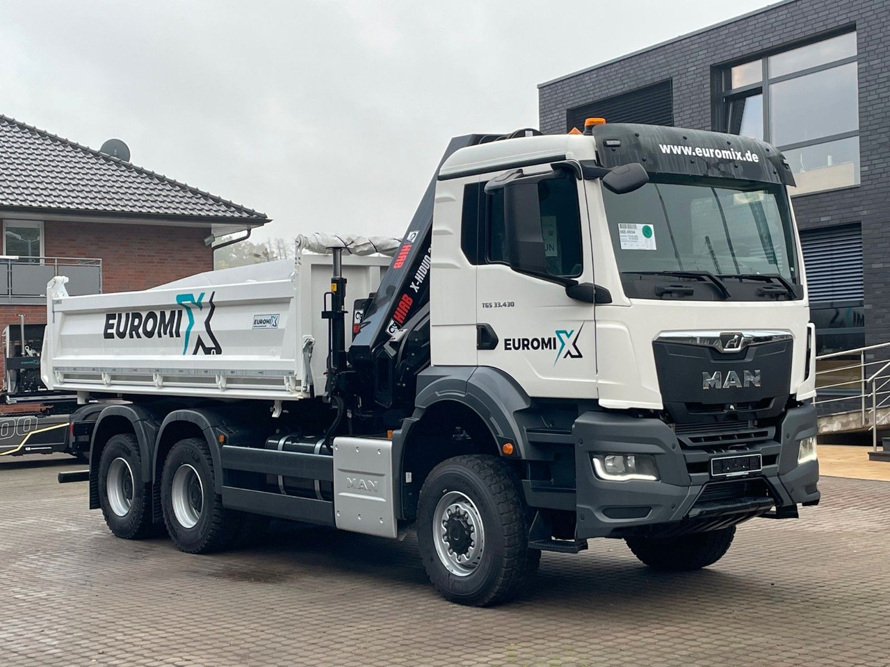 MAN TGS 33.440 6x6 /3-Seiten- Kipper / HIAB 228-6 - Tipper, Crane truck: picture 4 MAN TGS 33.440 6x6 /3-Seiten- Kipper / HIAB 228-6 - Tipper, Crane truck: picture 4