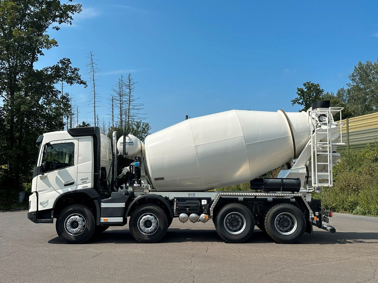 Volvo FMX 460 8x4 / WECHSELSYSTEM KIPPER+MISCHER Volvo FMX 460 8x4 / WECHSELSYSTEM KIPPER+MISCHER - Tipper: picture 4 Volvo FMX 460 8x4 / WECHSELSYSTEM KIPPER+MISCHER Volvo FMX 460 8x4 / WECHSELSYSTEM KIPPER+MISCHER - Tipper: picture 4