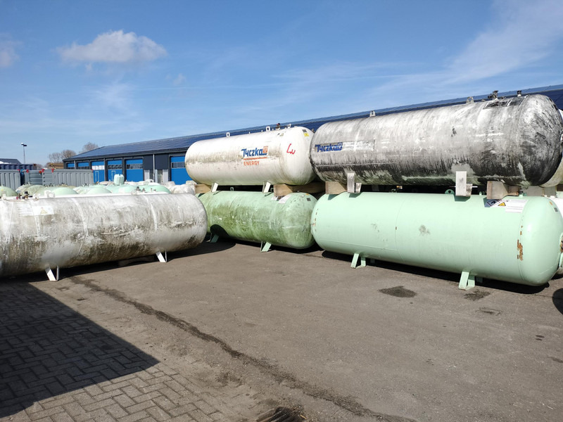De Visser used 2700L & 4850L gastanks - Gas, Gaz, LPG, GPL, Propane, Butane tanks aboveground Used tanks - Fuel tank: picture 3 De Visser used 2700L & 4850L gastanks - Gas, Gaz, LPG, GPL, Propane, Butane tanks aboveground Used tanks - Fuel tank: picture 3