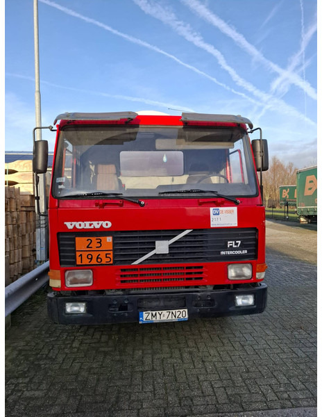 Volvo FL7 260 6x2 21550 Liter Gas tank truck ID 2.171 - Tanker truck: picture 2 Volvo FL7 260 6x2 21550 Liter Gas tank truck ID 2.171 - Tanker truck: picture 2