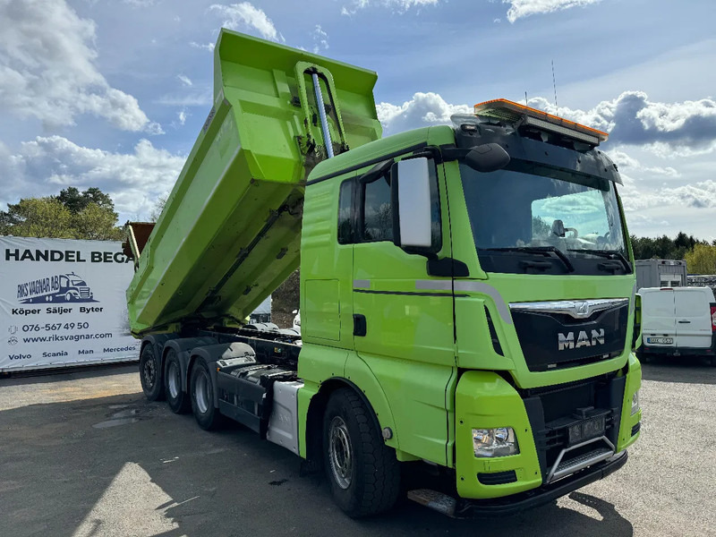 MAN TGX 35.500 8X4, Euro 6, Tipper, 2016 - Tipper: picture 1 MAN TGX 35.500 8X4, Euro 6, Tipper, 2016 - Tipper: picture 1