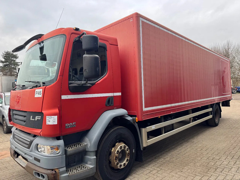 DAF LF 55.220 **18,6TON-MANUAL GEARBOX-BELGIAN TRUCK** - Box truck: picture 1 DAF LF 55.220 **18,6TON-MANUAL GEARBOX-BELGIAN TRUCK** - Box truck: picture 1