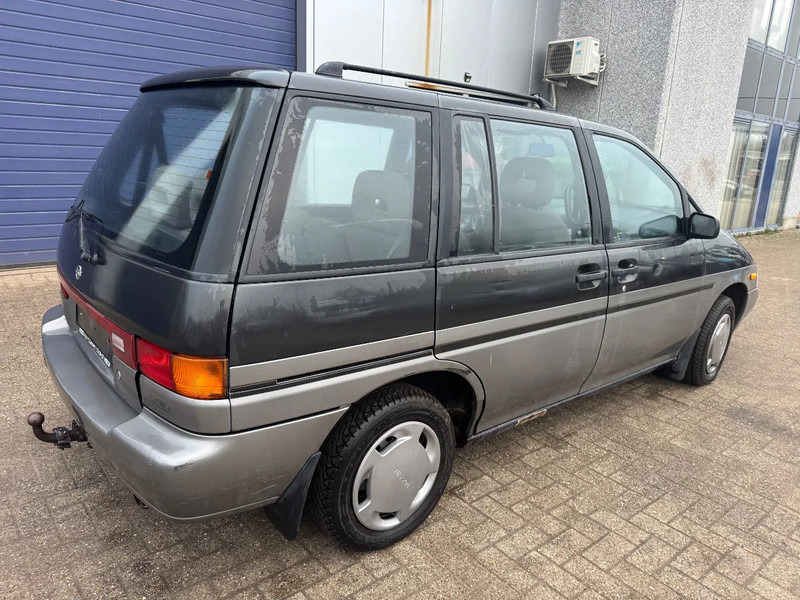 Nissan Prairie **7 SEATS-DUTCH CAR** - Car: picture 4 Nissan Prairie **7 SEATS-DUTCH CAR** - Car: picture 4
