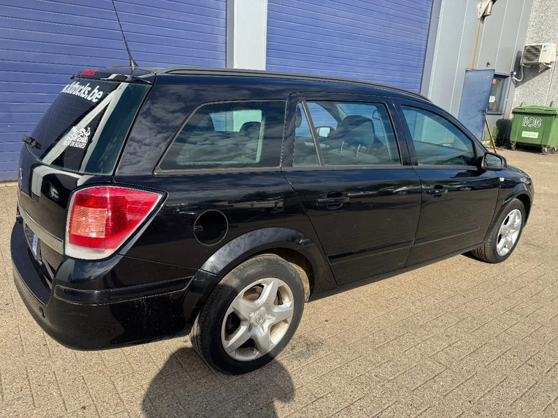 Opel Astra **1700CDTI-AIRCO-EURO 4** - Estate car: picture 3 Opel Astra **1700CDTI-AIRCO-EURO 4** - Estate car: picture 3