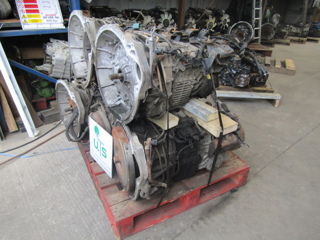 ISUZU N75/NQR EASYSHIFT AUTOMATIC GEARBOXES - Gearbox filter for Truck: picture 1 ISUZU N75/NQR EASYSHIFT AUTOMATIC GEARBOXES - Gearbox filter for Truck: picture 1