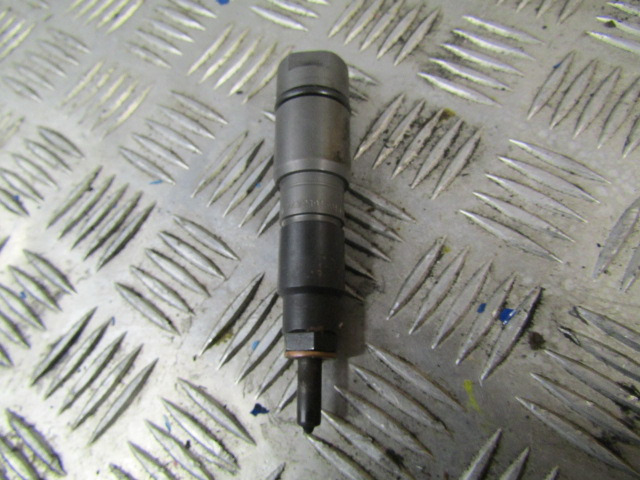 MERCEDES ATEGO 906LA BOSCH INJECTORS (4) P/NO 0432191501 - Fuel processing/ Fuel delivery for Truck: picture 2 MERCEDES ATEGO 906LA BOSCH INJECTORS (4) P/NO 0432191501 - Fuel processing/ Fuel delivery for Truck: picture 2