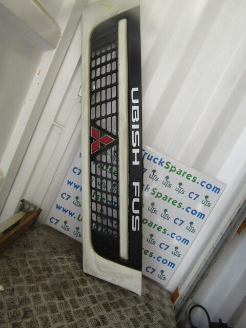 MITSUBISHI 3C11 / 3C13 FRONT GRILL - Cab and interior for Truck: picture 1 MITSUBISHI 3C11 / 3C13 FRONT GRILL - Cab and interior for Truck: picture 1