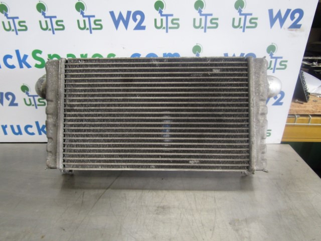 MITSUBISHI FUSO INTERCOOLER 418480 - Engine and parts for Truck: picture 1 MITSUBISHI FUSO INTERCOOLER 418480 - Engine and parts for Truck: picture 1
