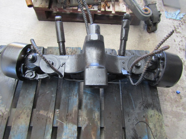 SCHMIDT SWINGO 2WD FRONT AXLE COMPLETE - Front axle for Municipal/ Special vehicle: picture 1 SCHMIDT SWINGO 2WD FRONT AXLE COMPLETE - Front axle for Municipal/ Special vehicle: picture 1