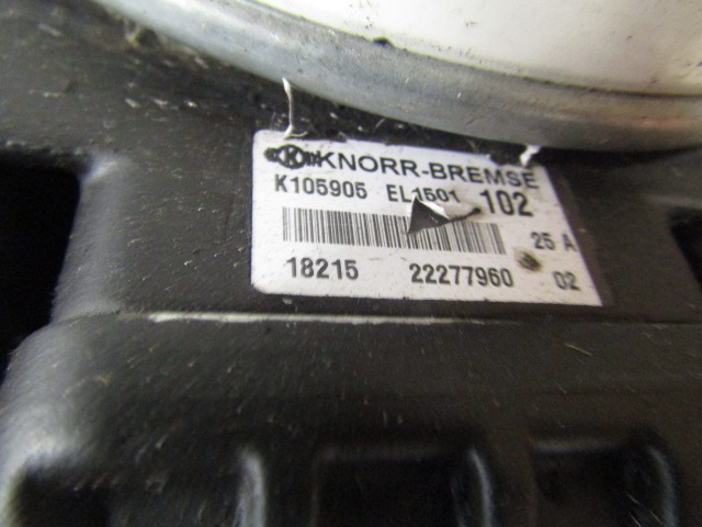 VOLVO FE EURO 6 AIR DRYER KNORR BREMSE K105905 - Engine and parts for Truck: picture 2 VOLVO FE EURO 6 AIR DRYER KNORR BREMSE K105905 - Engine and parts for Truck: picture 2