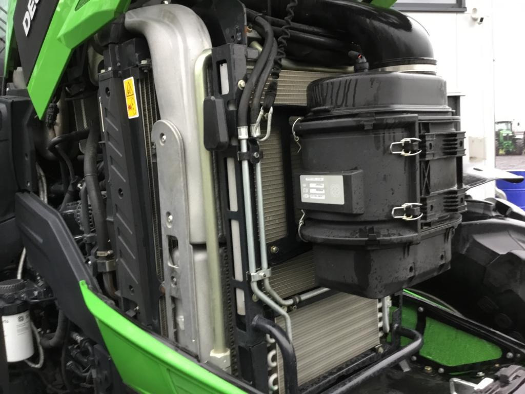 Deutz AGROTRON 6215 TTV - Farm tractor: picture 3 Deutz AGROTRON 6215 TTV - Farm tractor: picture 3