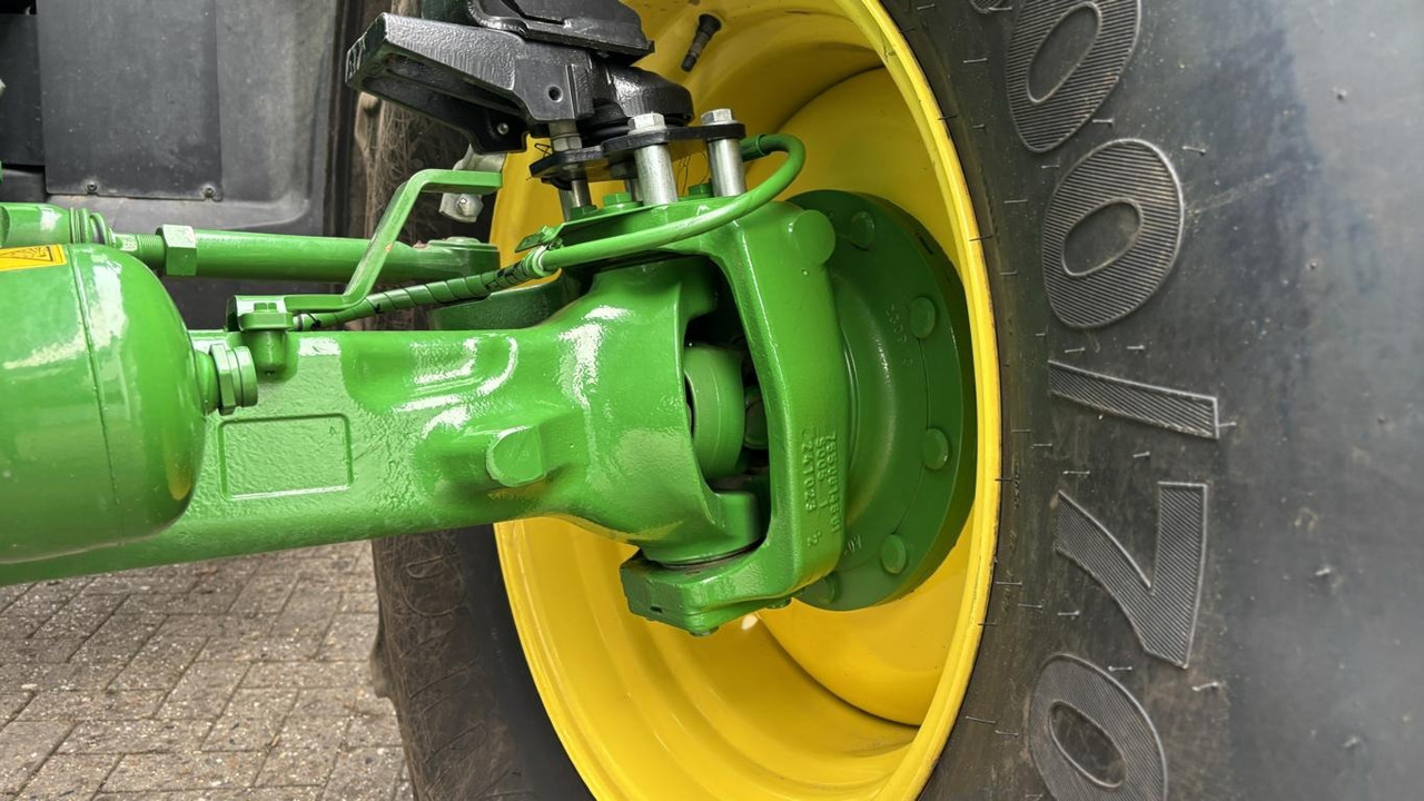 John Deere 6R215 leasing John Deere 6R215: picture 21