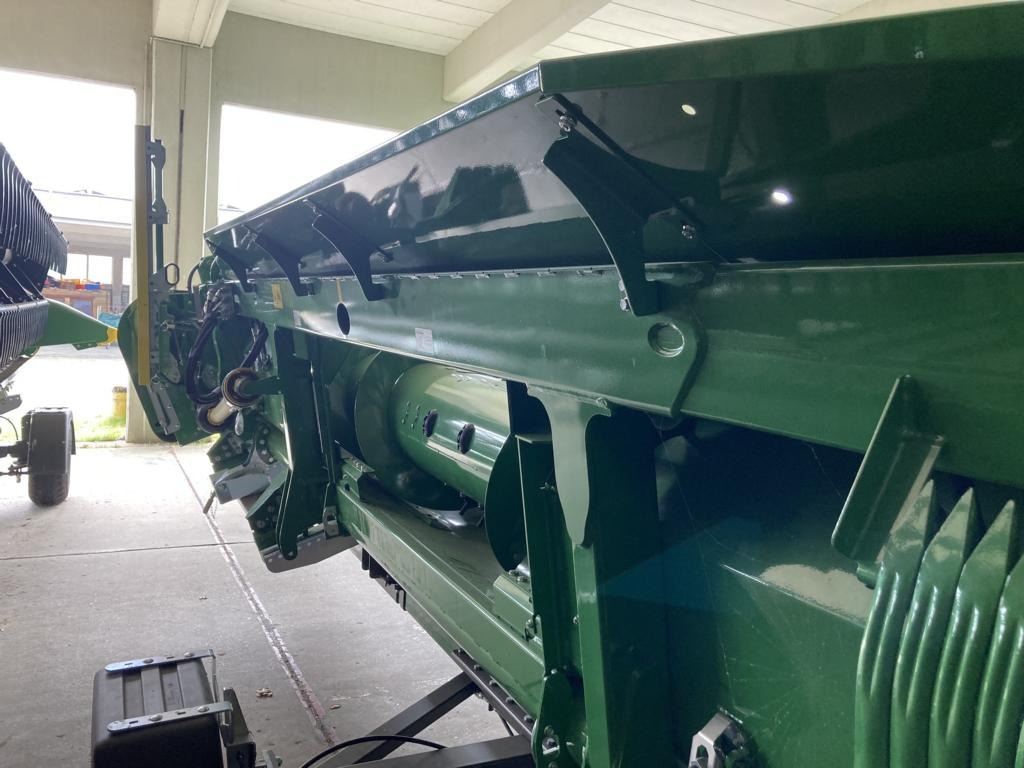 John Deere 722X - Combine harvester: picture 4 John Deere 722X - Combine harvester: picture 4