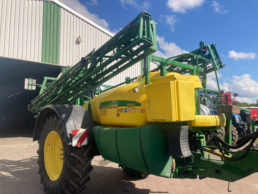 Sprayer John Deere 732: picture 6