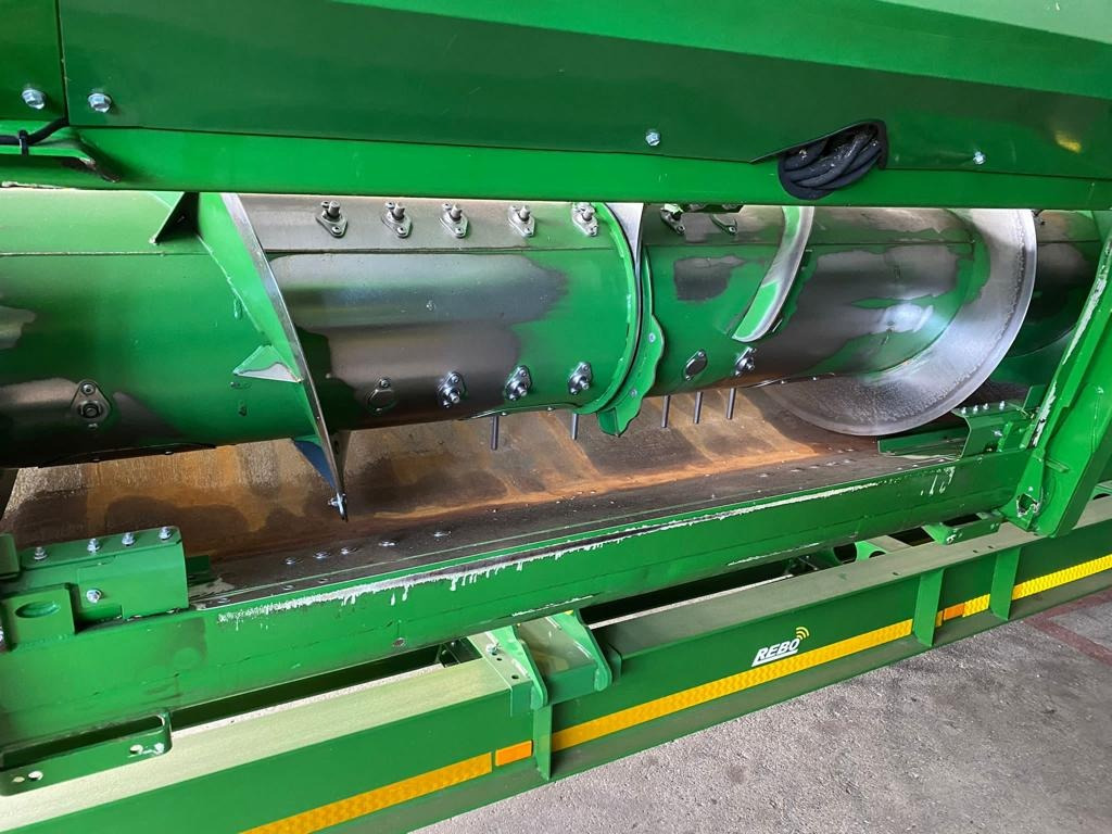 John Deere 740 PREMIUM FLOW - 12,20 M - Combine header: picture 3 John Deere 740 PREMIUM FLOW - 12,20 M - Combine header: picture 3