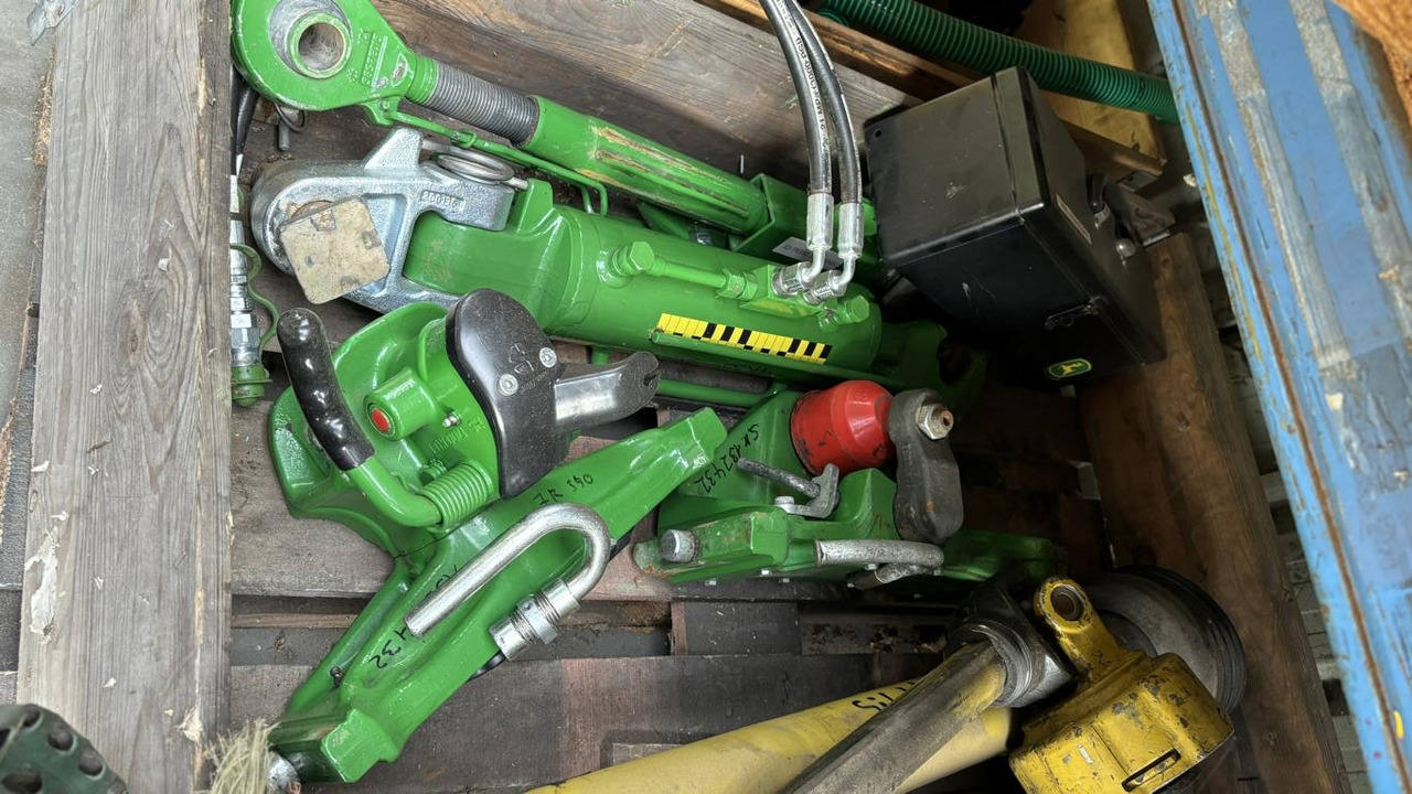 John Deere TRAKTOR 7R350 - Farm tractor: picture 2 John Deere TRAKTOR 7R350 - Farm tractor: picture 2