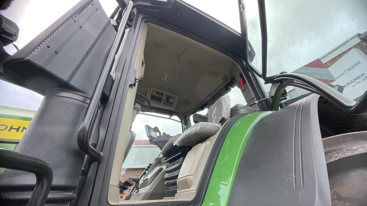 New Farm tractor John Deere TRAKTOR 7R350: picture 21