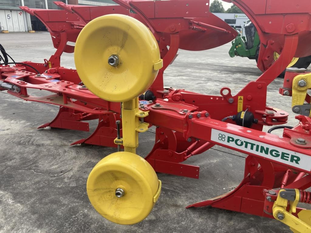 Pöttinger SERVO 35-5 - Plow: picture 3 Pöttinger SERVO 35-5 - Plow: picture 3