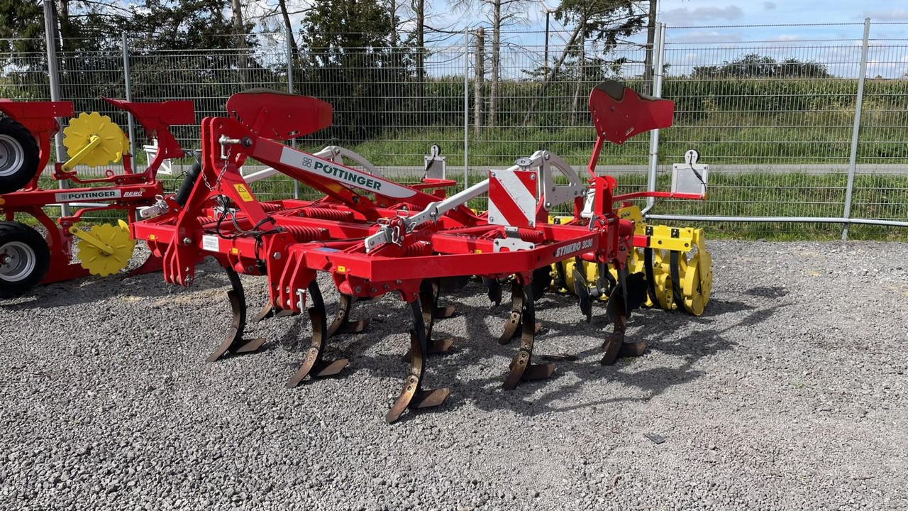 Pöttinger SYNKRO 3030 NOVA - Cultivator: picture 1 Pöttinger SYNKRO 3030 NOVA - Cultivator: picture 1
