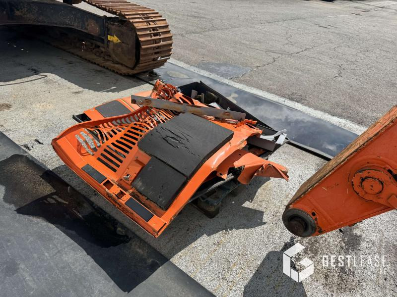 Crawler excavator Hitachi ZX180LC-5B: picture 6